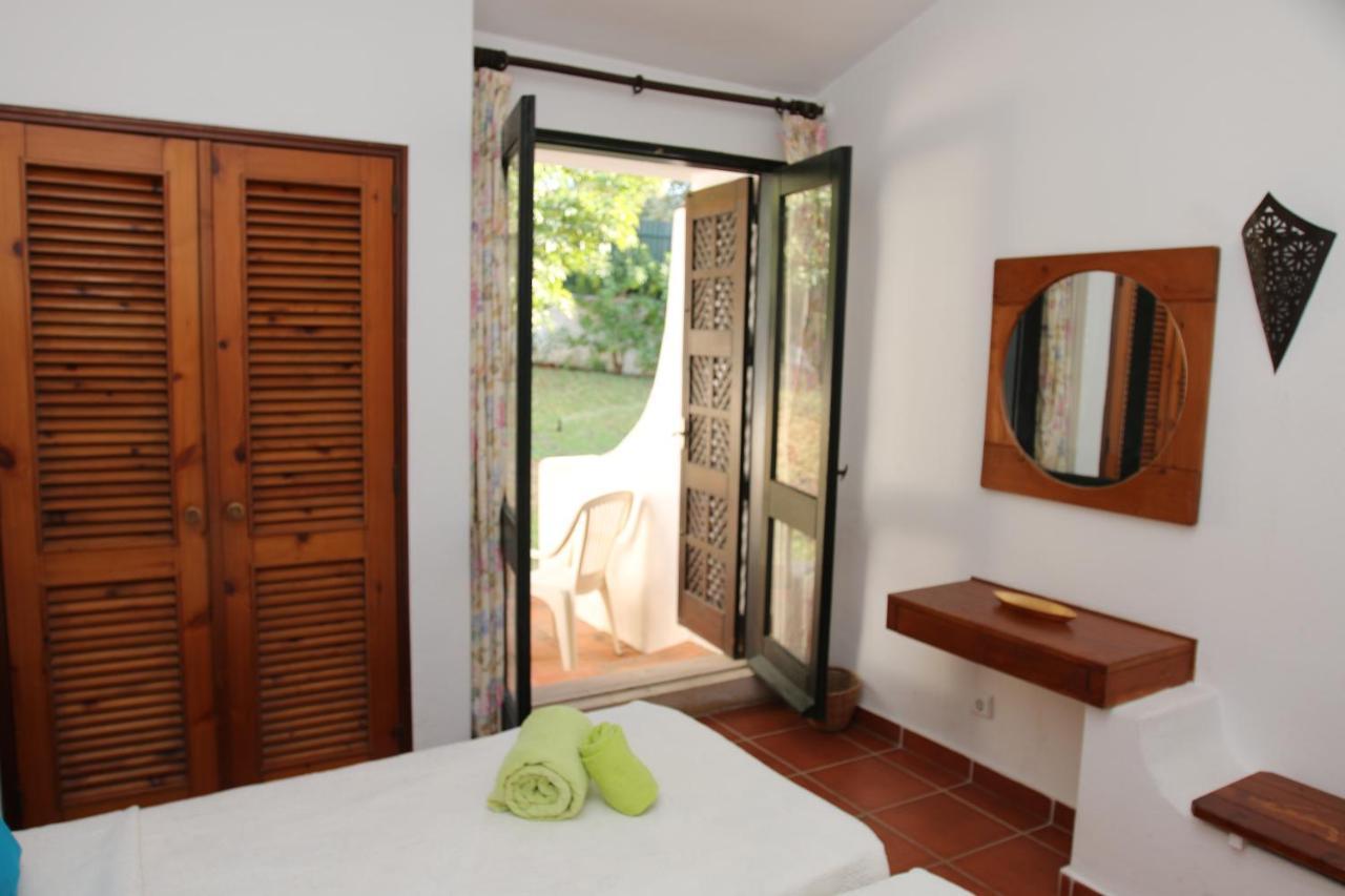 Villa Jacaranda - 550M From The Beach - Free Wifi - By Bedzy Albufeira Bagian luar foto
