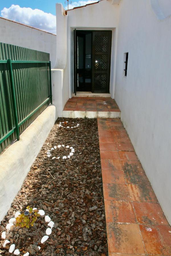 Villa Jacaranda - 550M From The Beach - Free Wifi - By Bedzy Albufeira Bagian luar foto