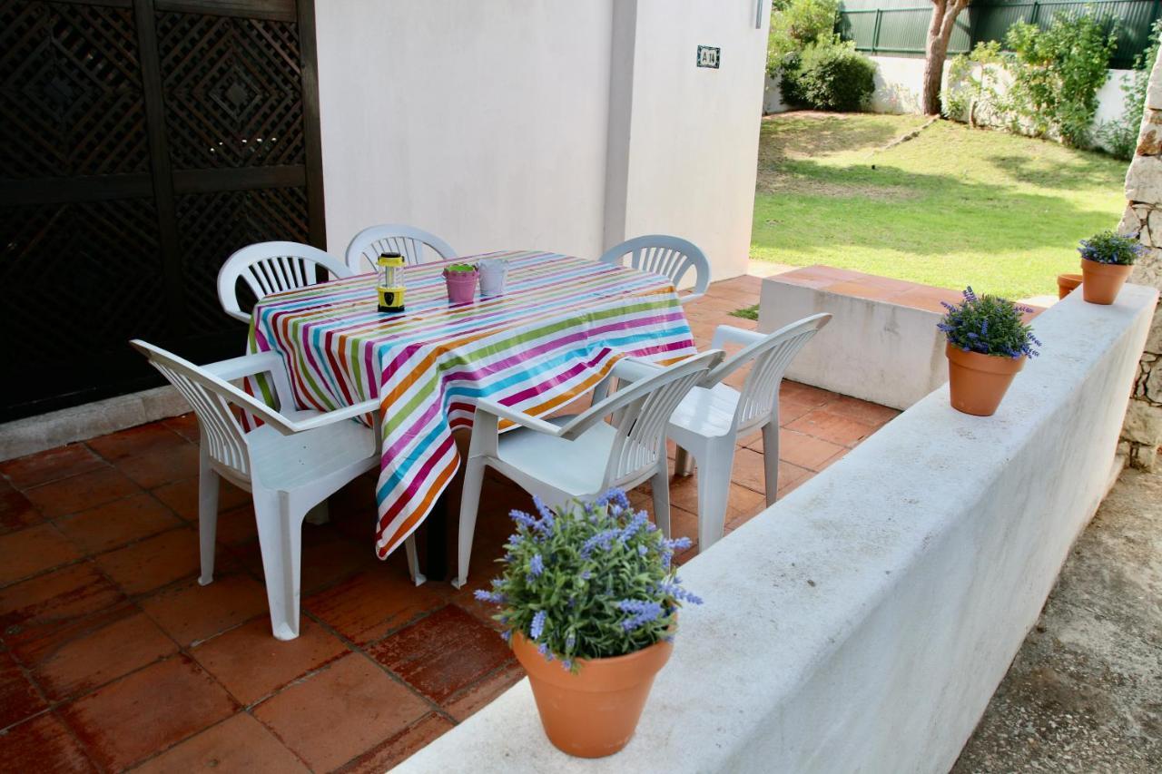 Villa Jacaranda - 550M From The Beach - Free Wifi - By Bedzy Albufeira Bagian luar foto