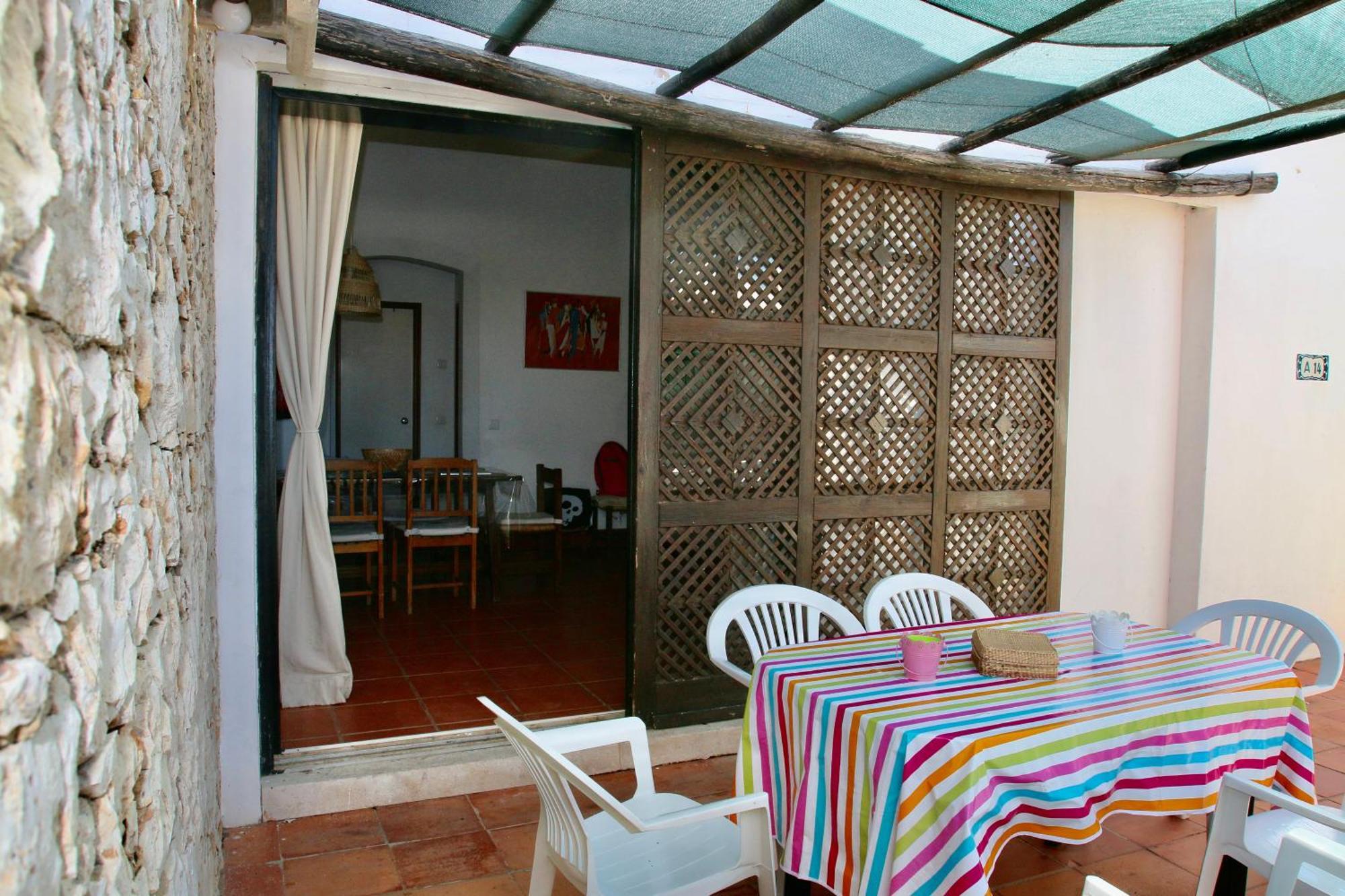 Villa Jacaranda - 550M From The Beach - Free Wifi - By Bedzy Albufeira Bagian luar foto