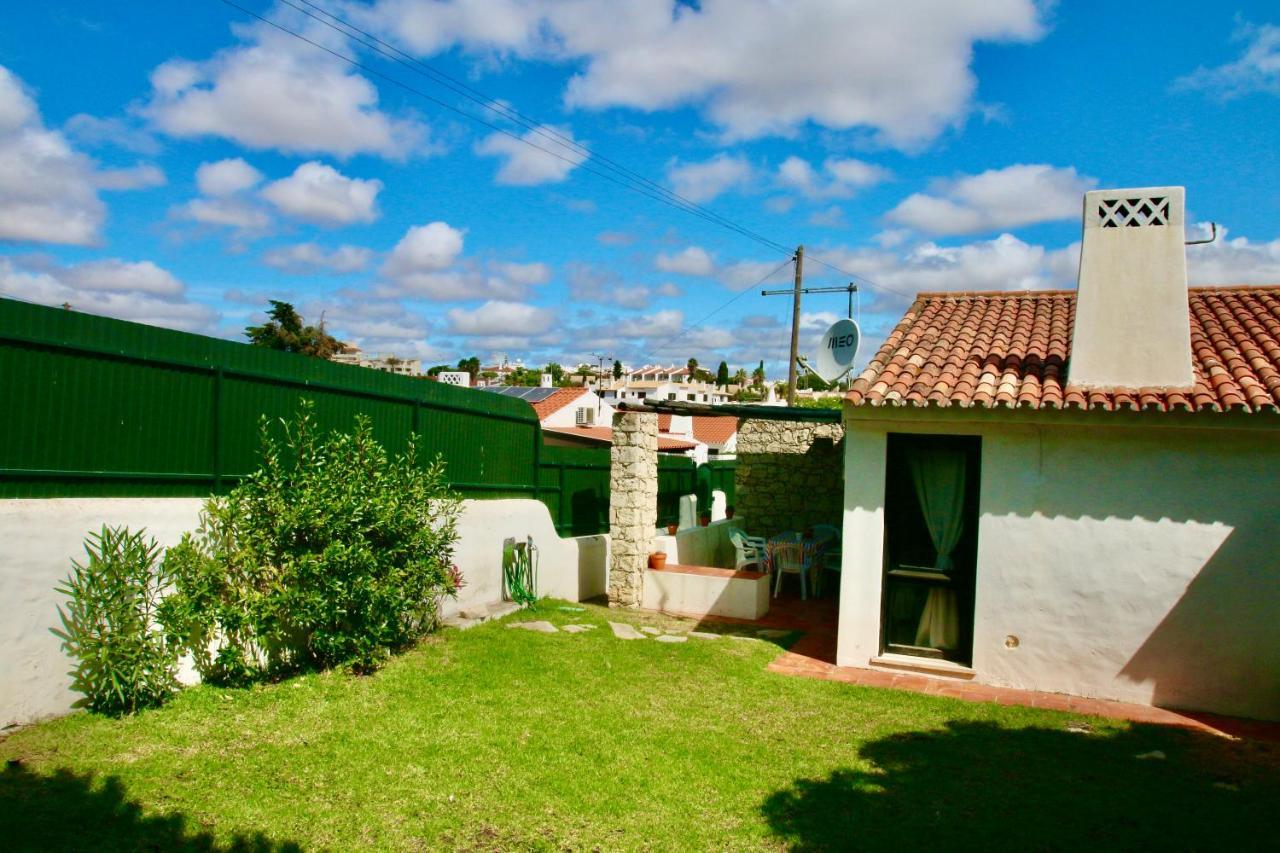Villa Jacaranda - 550M From The Beach - Free Wifi - By Bedzy Albufeira Bagian luar foto